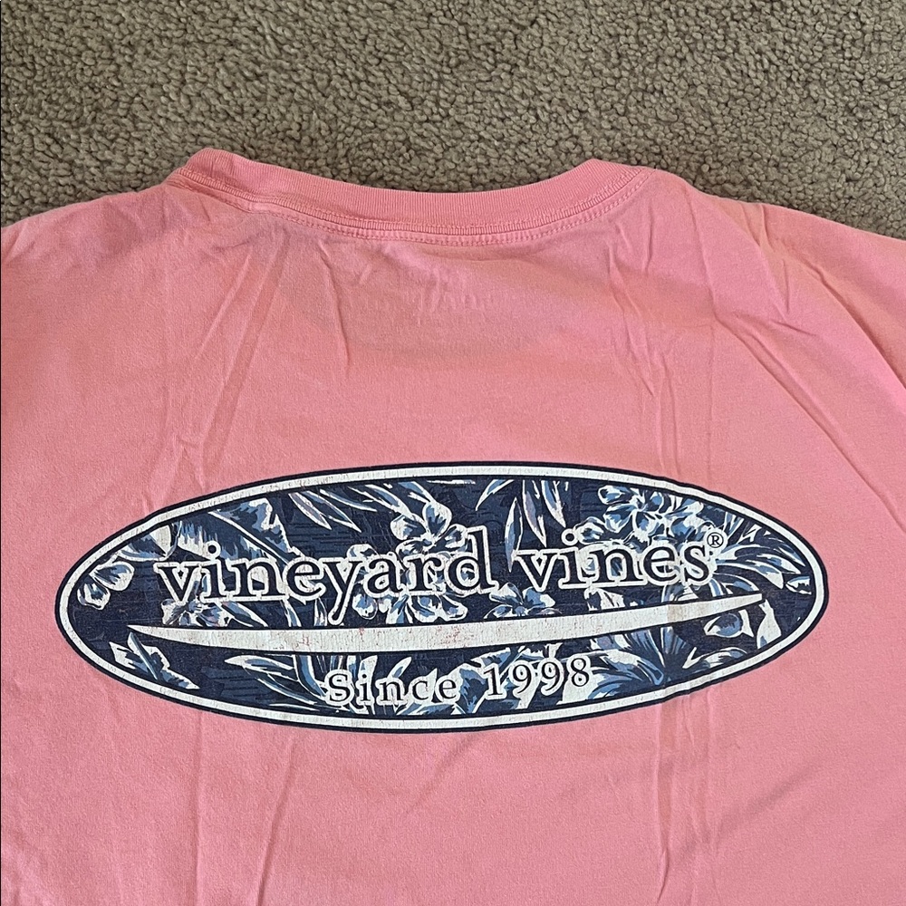Vineyard Vines Pink Tee with Blue Graphic